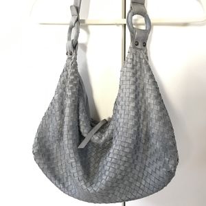 Traditional Valentina genuine leather shoulder bag